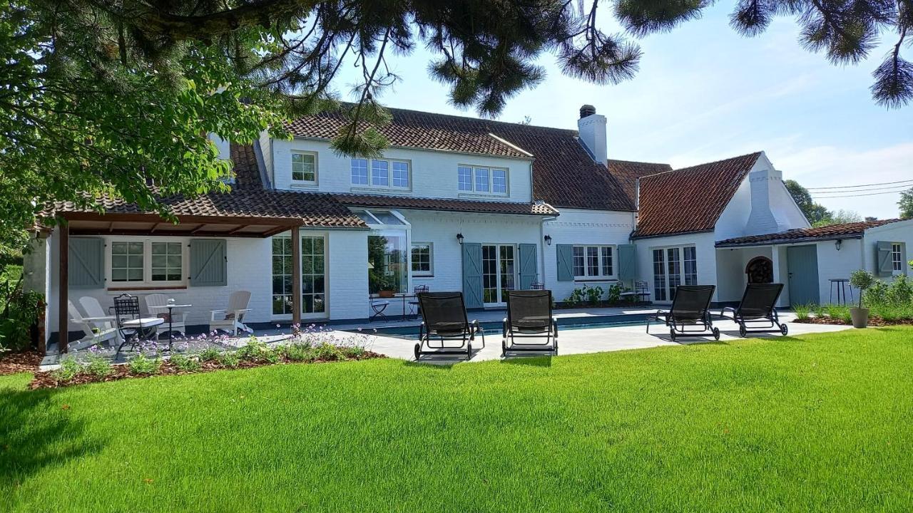 Chambres D'Hotes - Au Clos D'Amande Lasne Exteriör bild