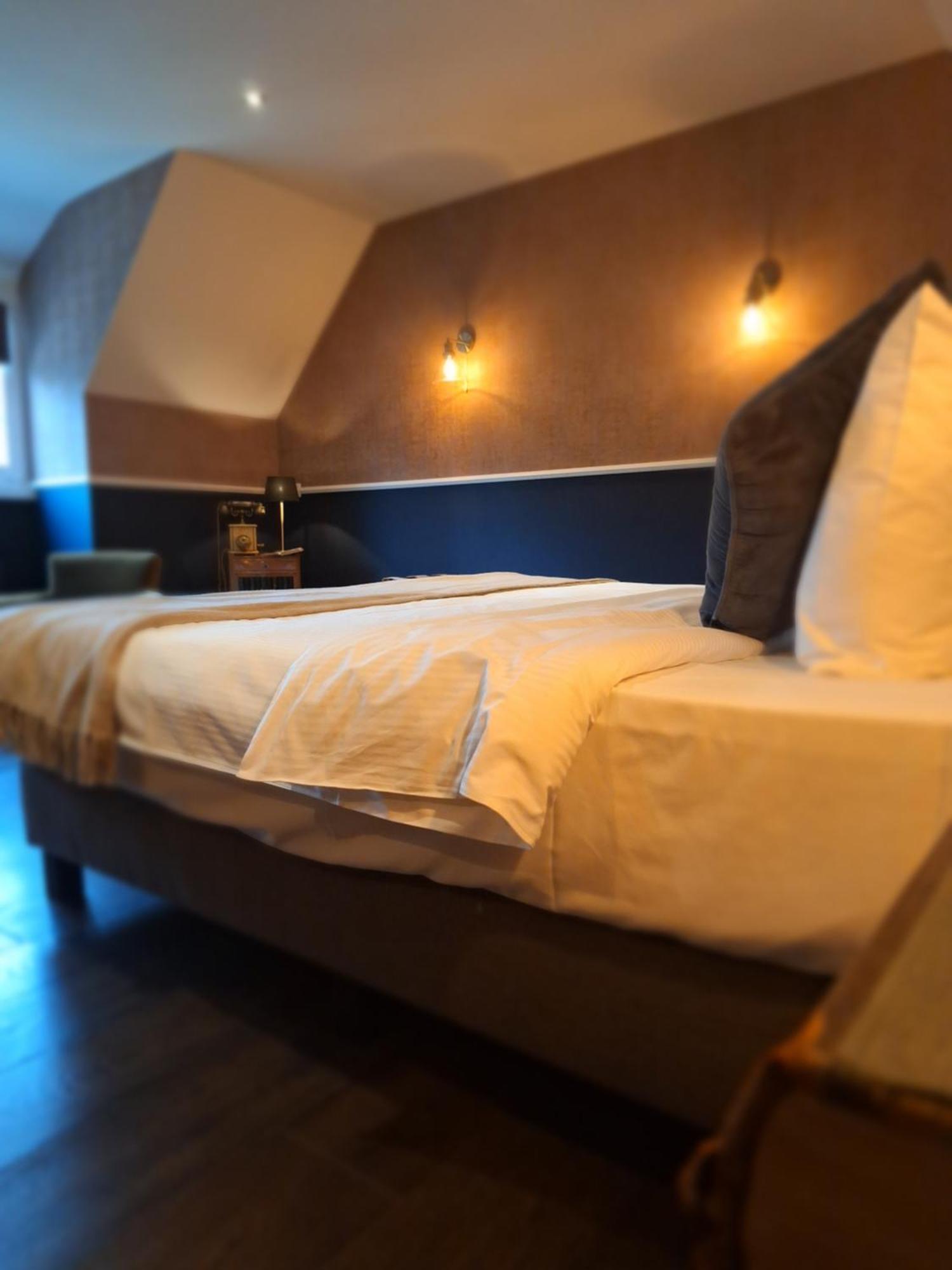 Chambres D'Hotes - Au Clos D'Amande Lasne Exteriör bild