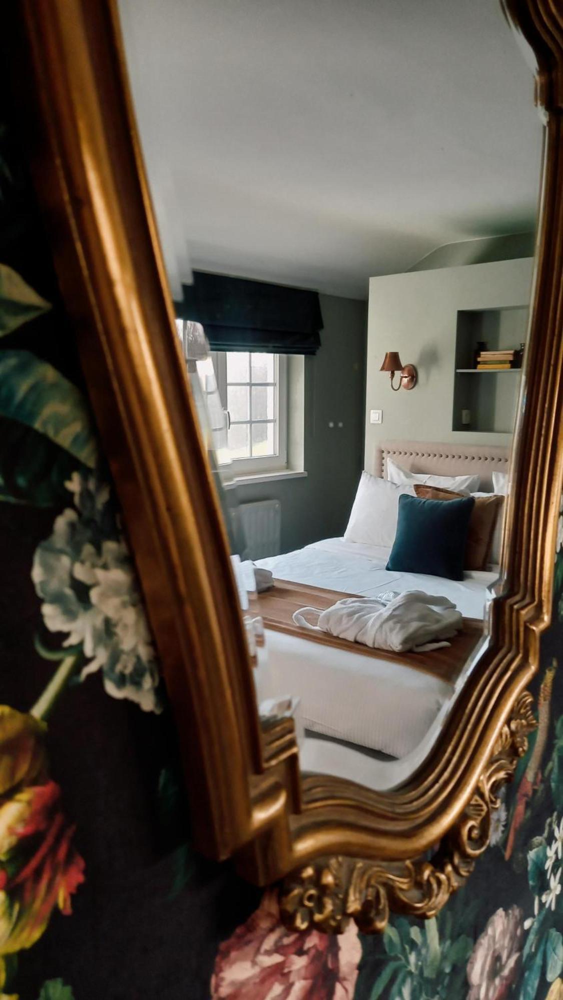 Chambres D'Hotes - Au Clos D'Amande Lasne Exteriör bild